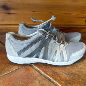 Dansko women’s Henriette sneakers. New without box. Outdoor active!